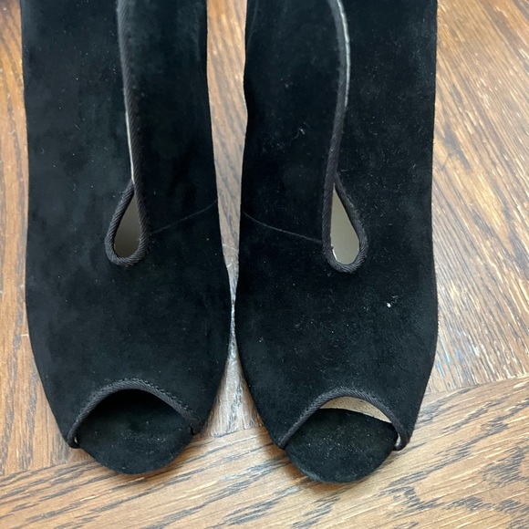 Adrienne vittadini black suede boots size 8 - Picture 3 of 5